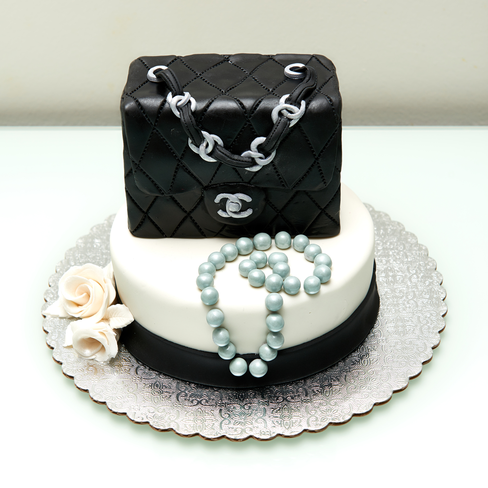Chanel classic handbag fountain cake